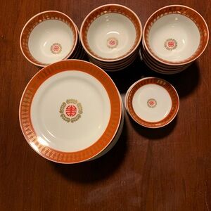 Vintage Datang Tatung Lot Of 32 Pc Porcelain  Taiwan Red/gold